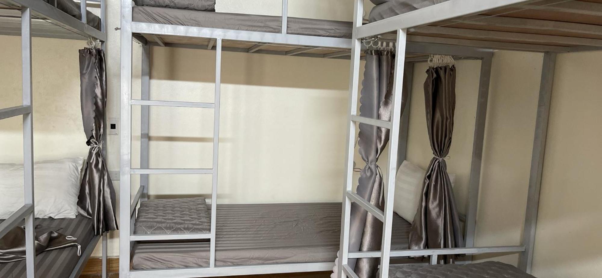 Downtown Backpacker Hostel Νιν Μπιν Εξωτερικό φωτογραφία